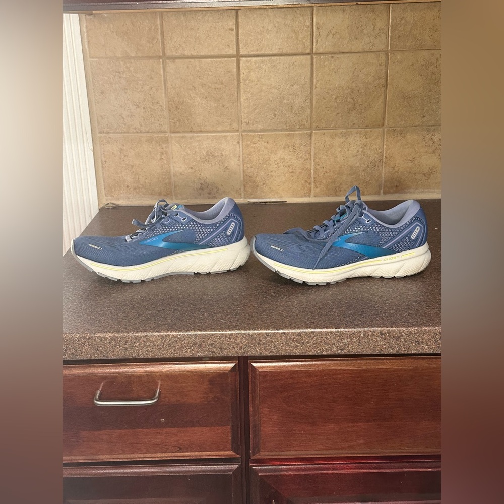 Brooks ghost